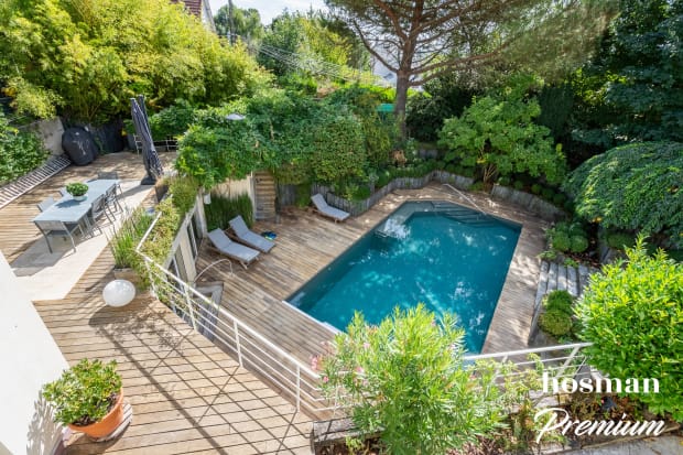 Maison de 595.0 m² à Garches