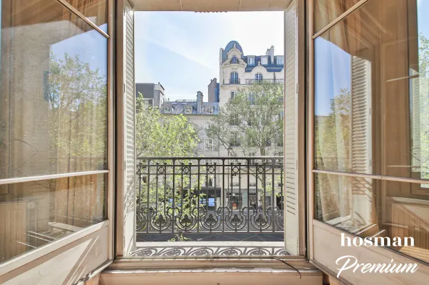 Appartement de 166.0 m² à Paris