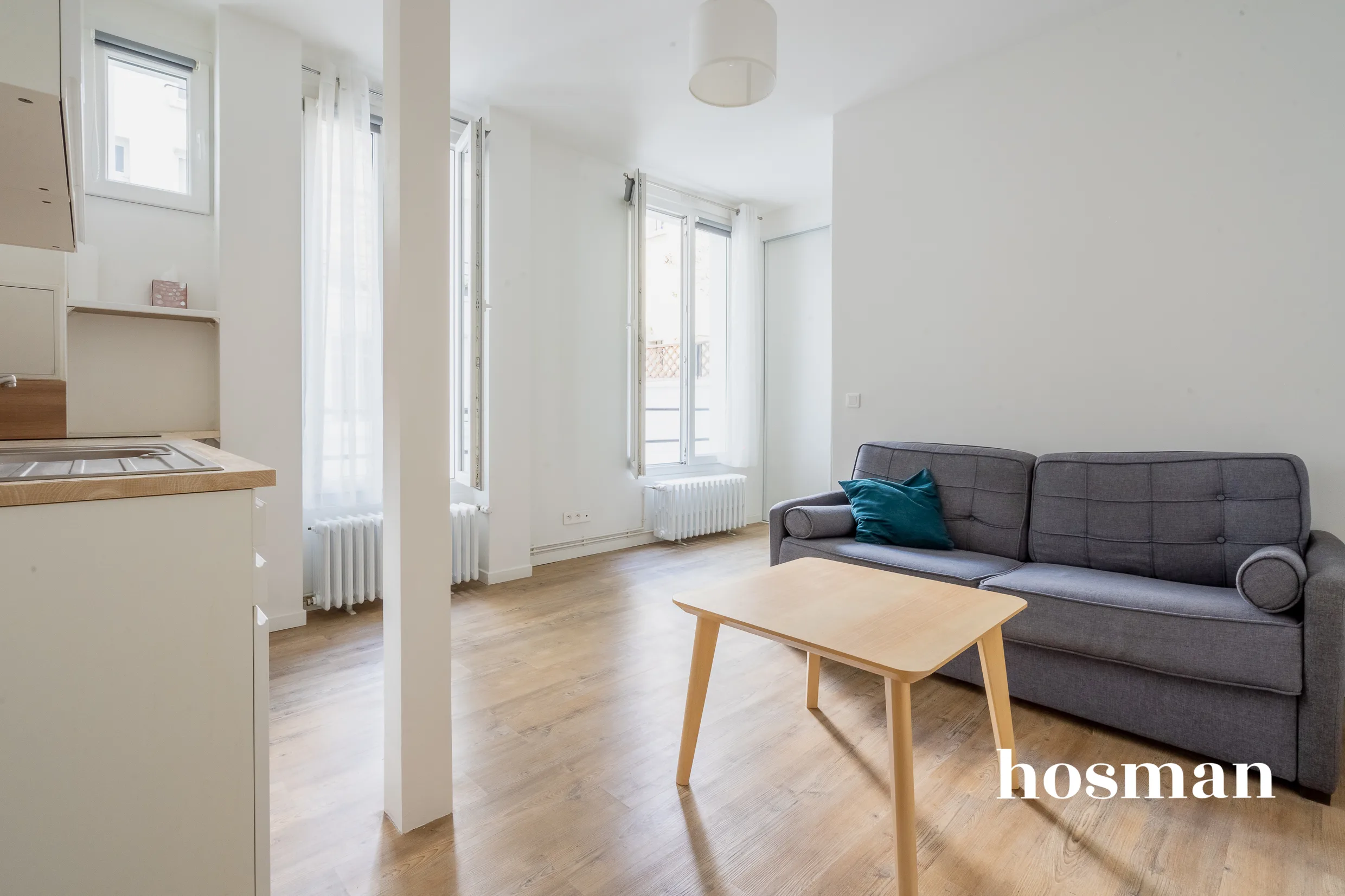 Ravissant studio de 27 m2 - Clés en main - Au calme - Métro Jourdain ...
