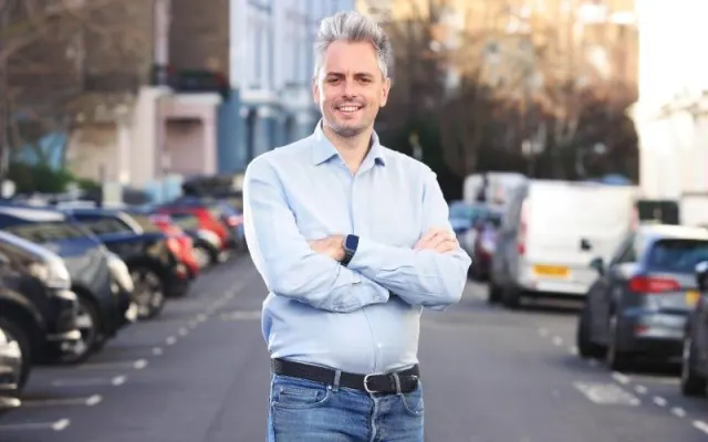 Carmoola raises £300M