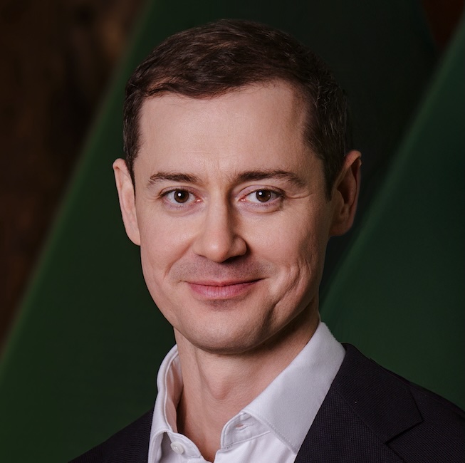 Łukasz Karwacki, Sunscrapers