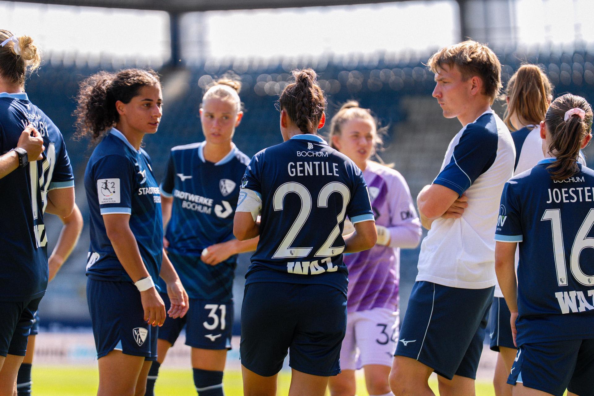 VfL-Frauen beim Heimspiel im Ruhrstadion gegen Hertha BSC.