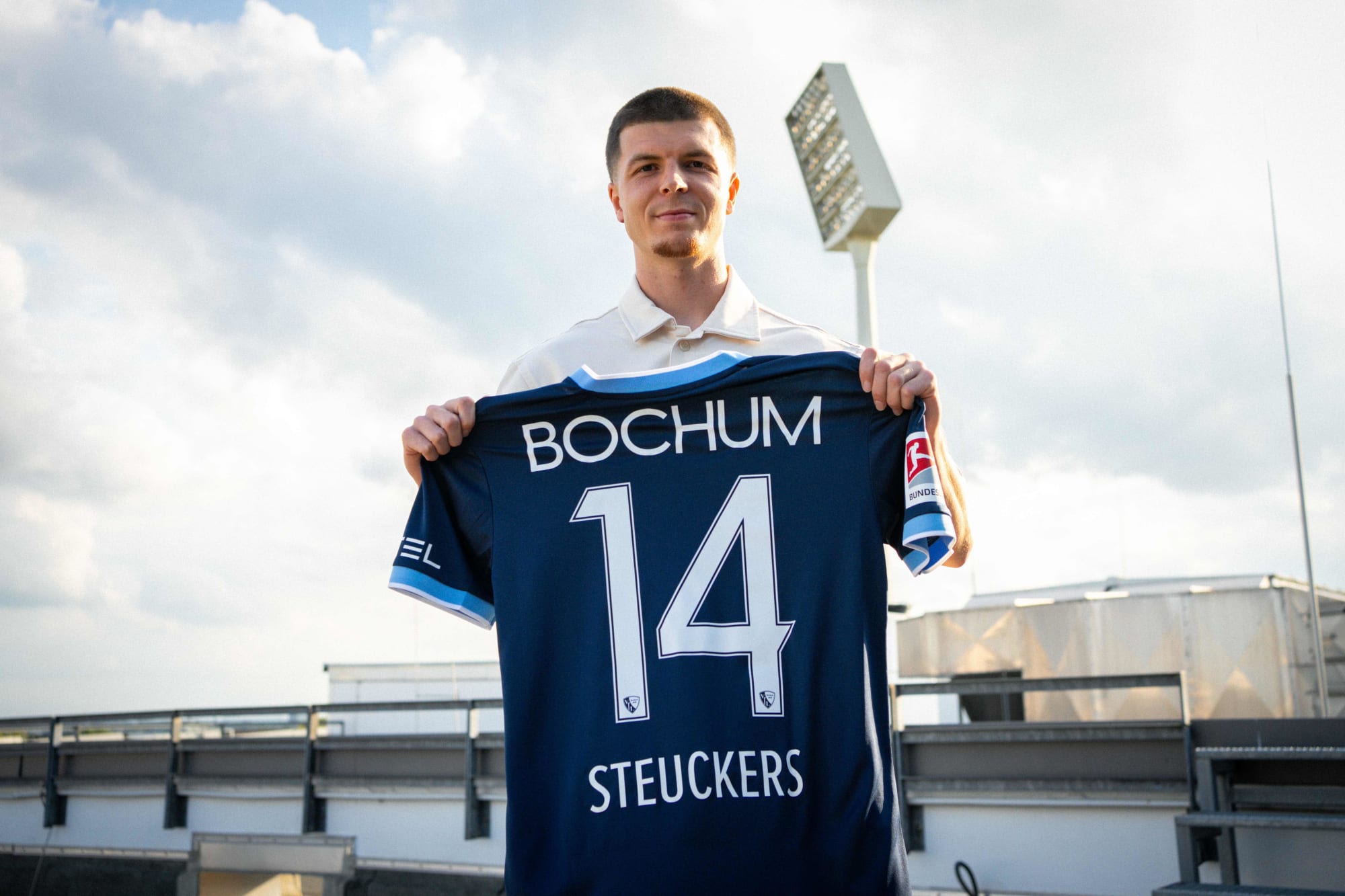 Der VfL leiht Jarne Steuckers aus