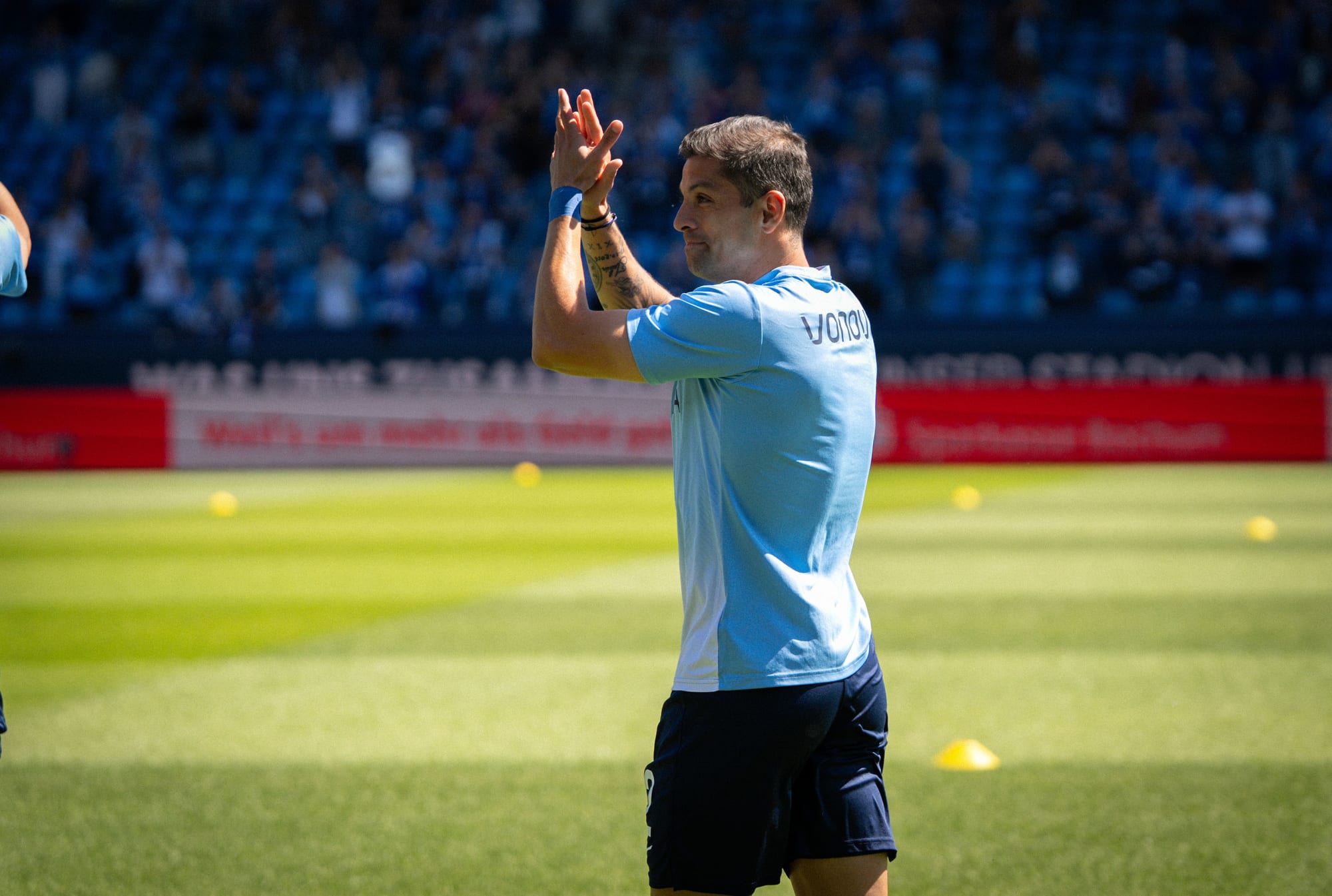 Cristian Gamboa verabschiedet sich im Ruhrstadion.