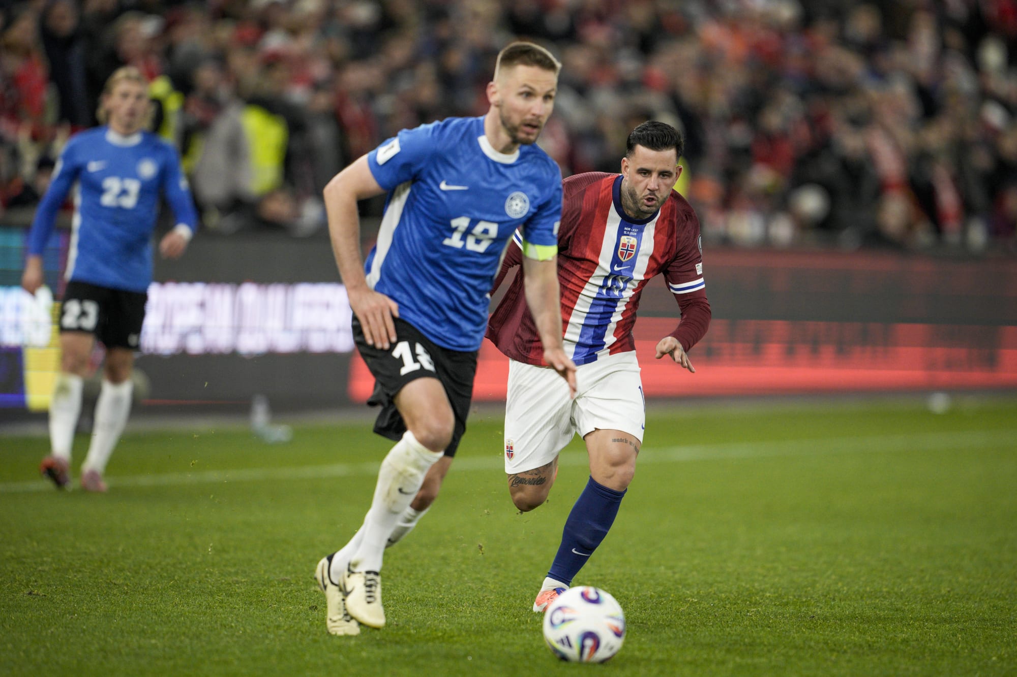 Karol Mets ist auf Länderspielreise