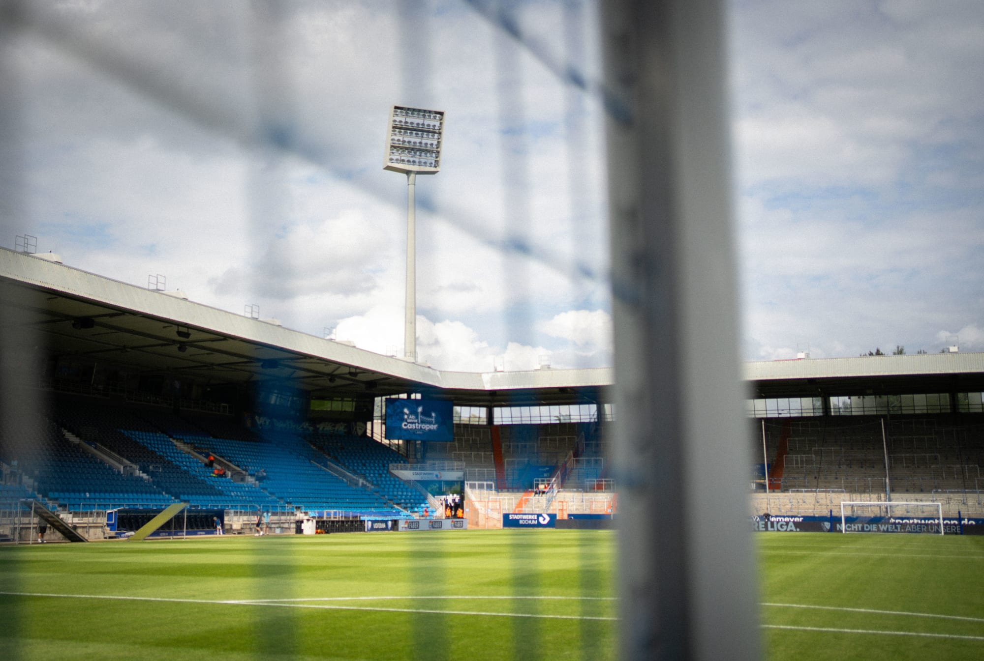Vonovia Ruhrstadion am Tag der Saisoneröffnung im Sommer 2025