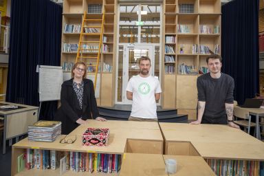 Leraren van OBS De Schalm met Ingrid Roos, Mark van Zoest en Ivar van den Dool