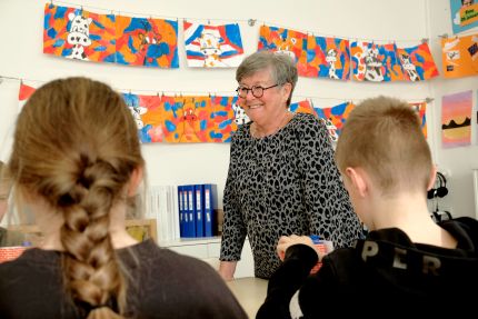 juf gerda wagter voor de klas