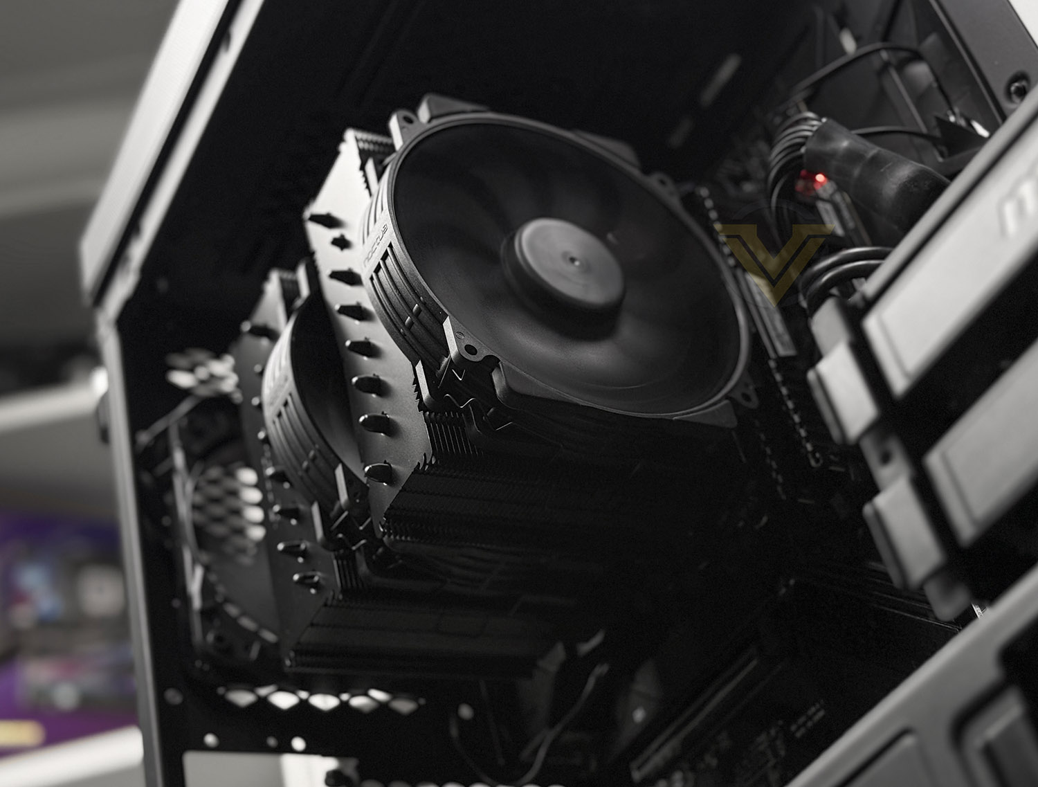 Noctua NH-D15 chromax.black Dual Tower Air Cooler