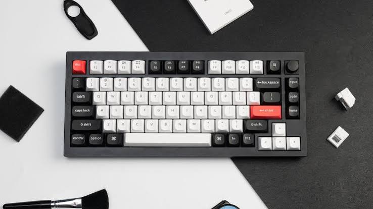 Keychron Q1 Pro QMK Wireless 75% Mechanical
