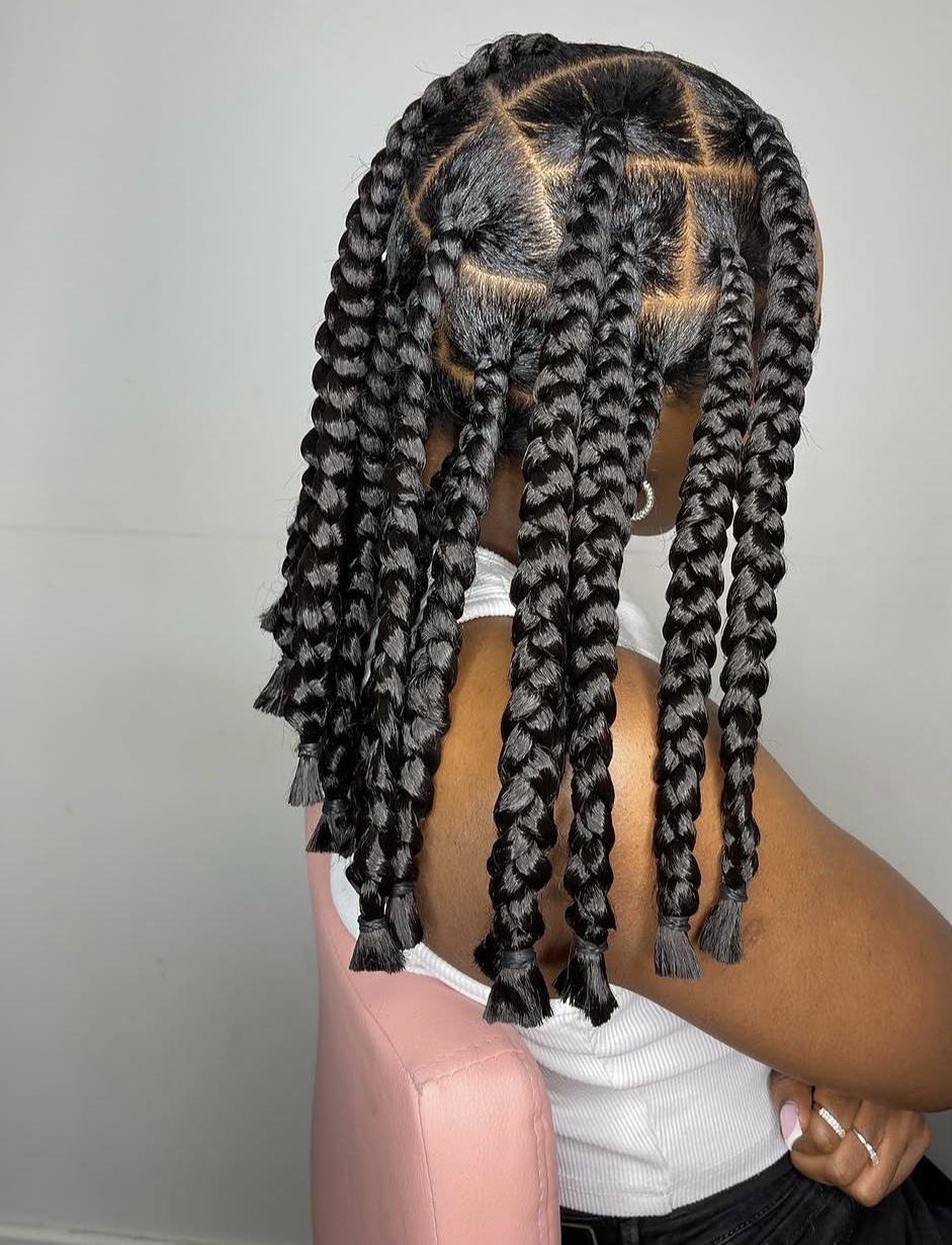 Big knotless Braids