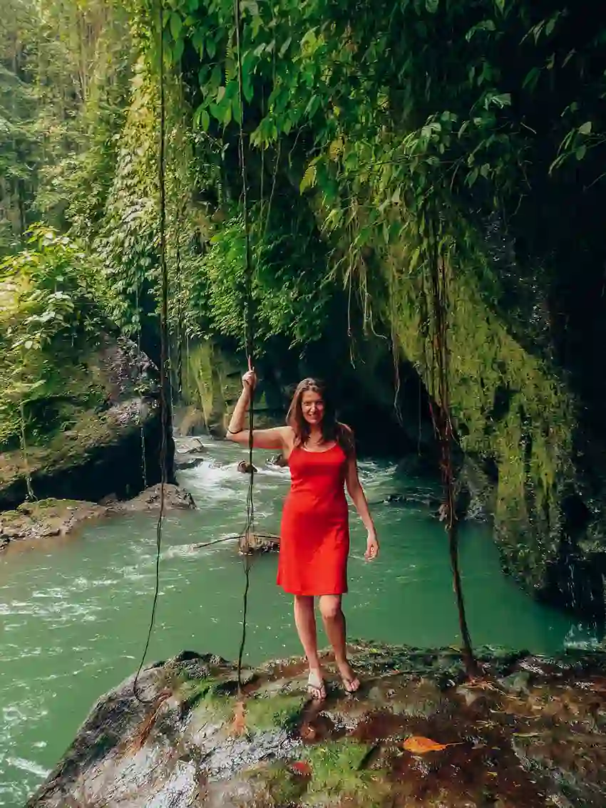 Goa Gajah, Bali, il tempio sommerso.