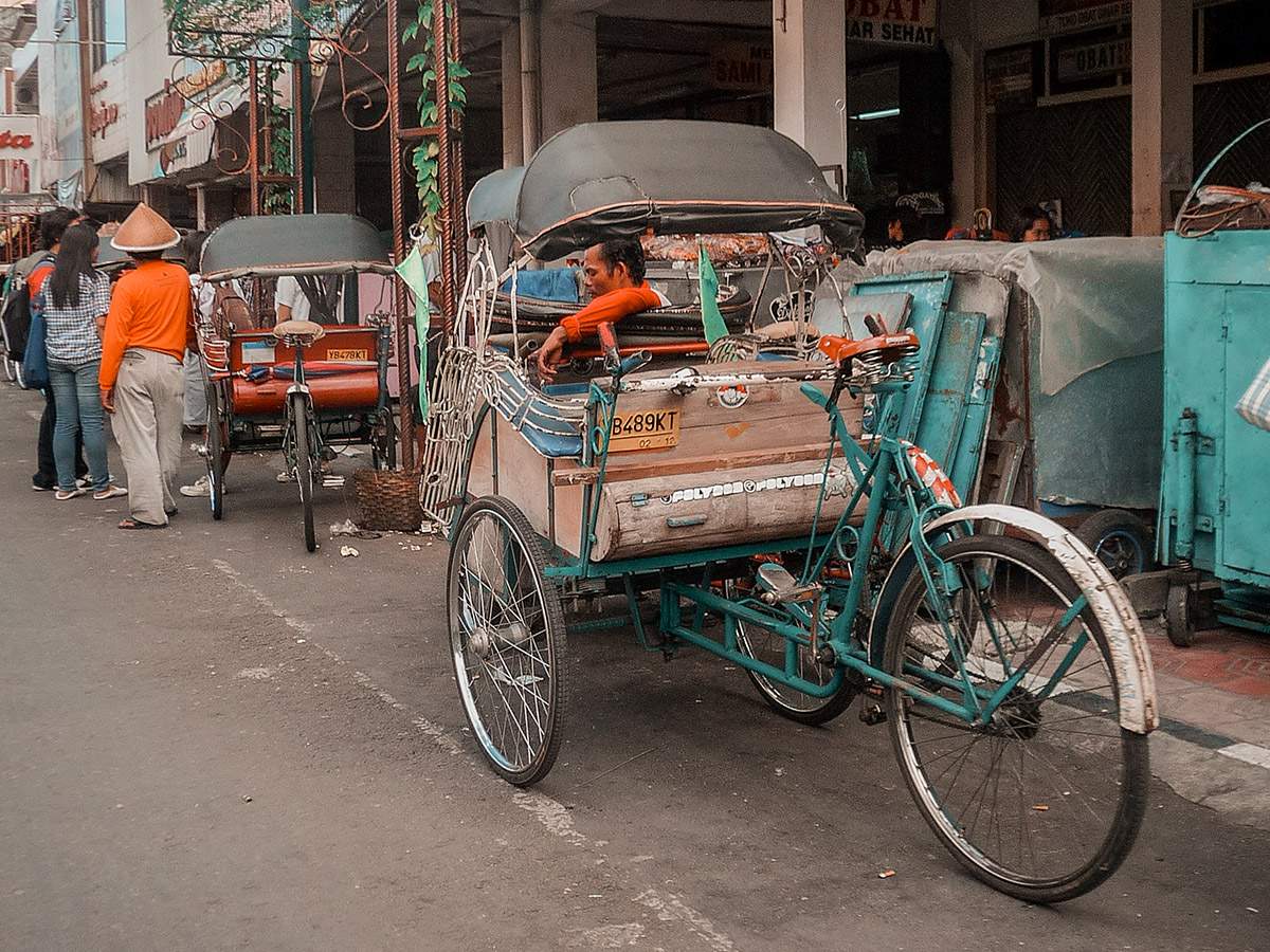 Mezzi di trasporto tradizionali per muoversi in Indonesia