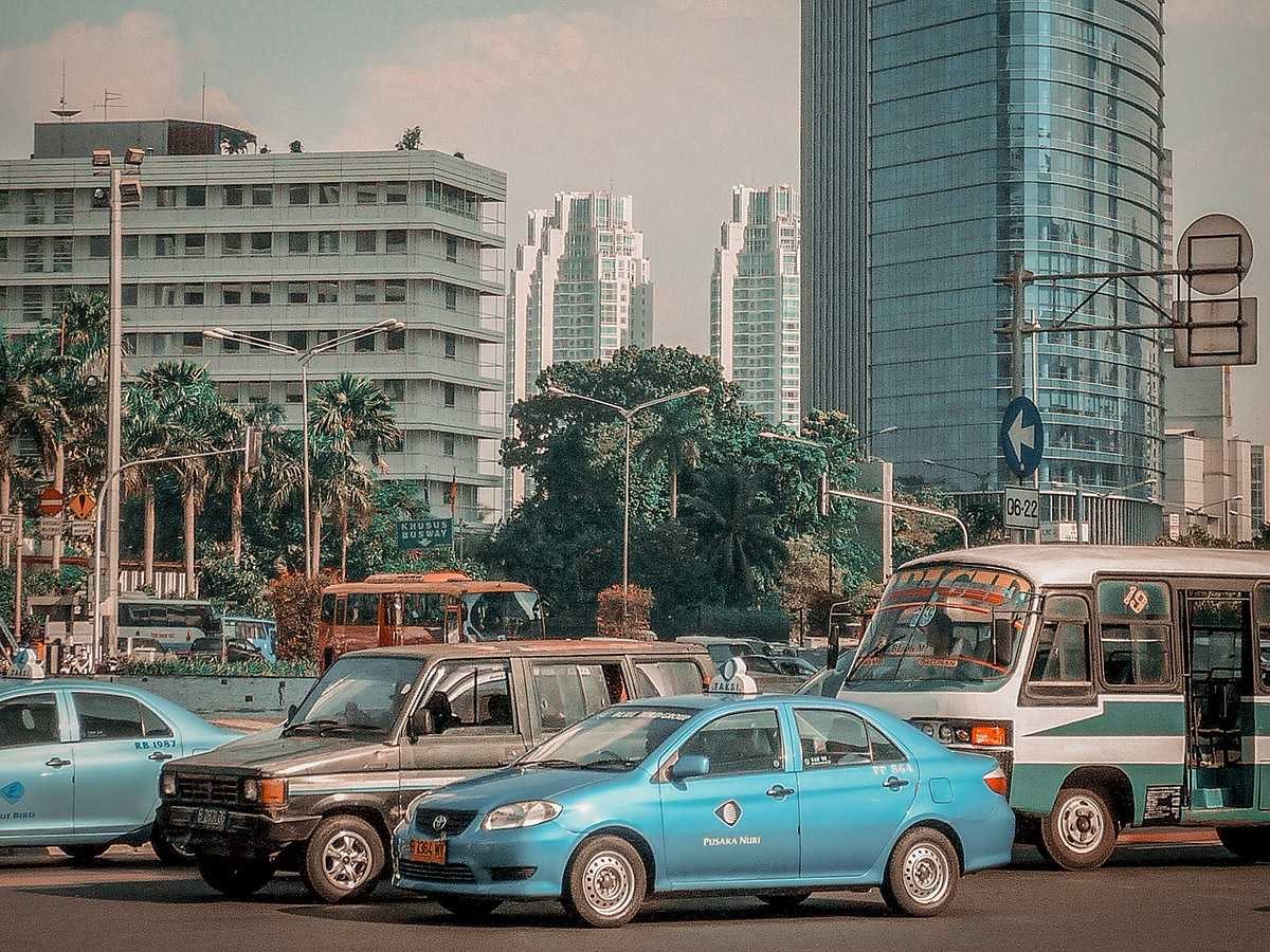 Taxi, driver, autisti per muoversi in Indonesia e a Bali