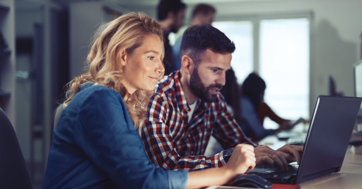HR folyamatok digitalizálása szoftverekkel