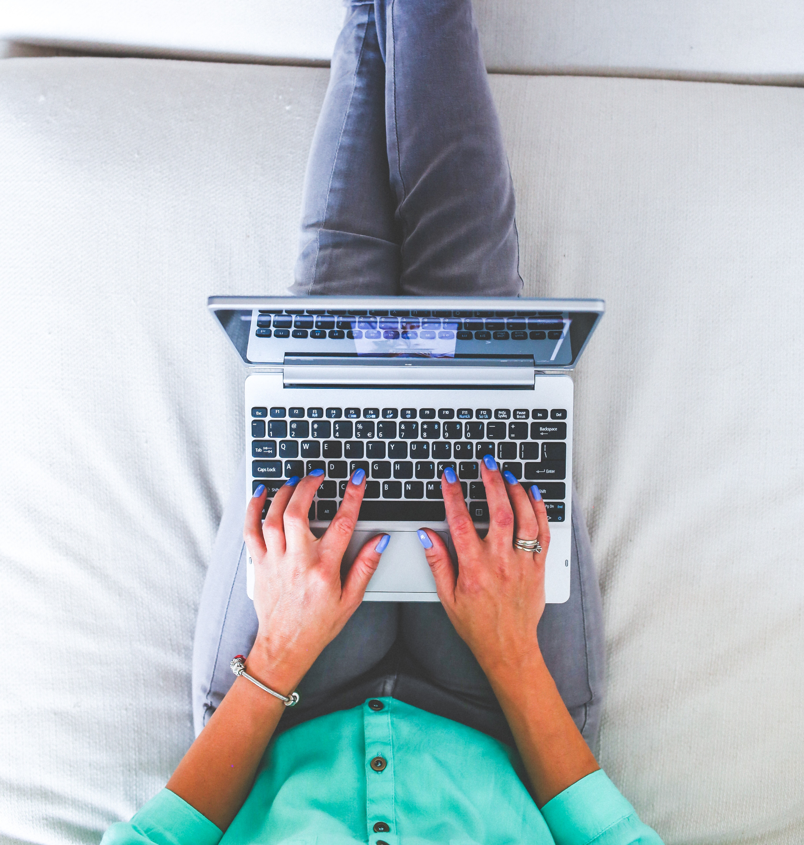 How to keep your internal communications going strong while working from home