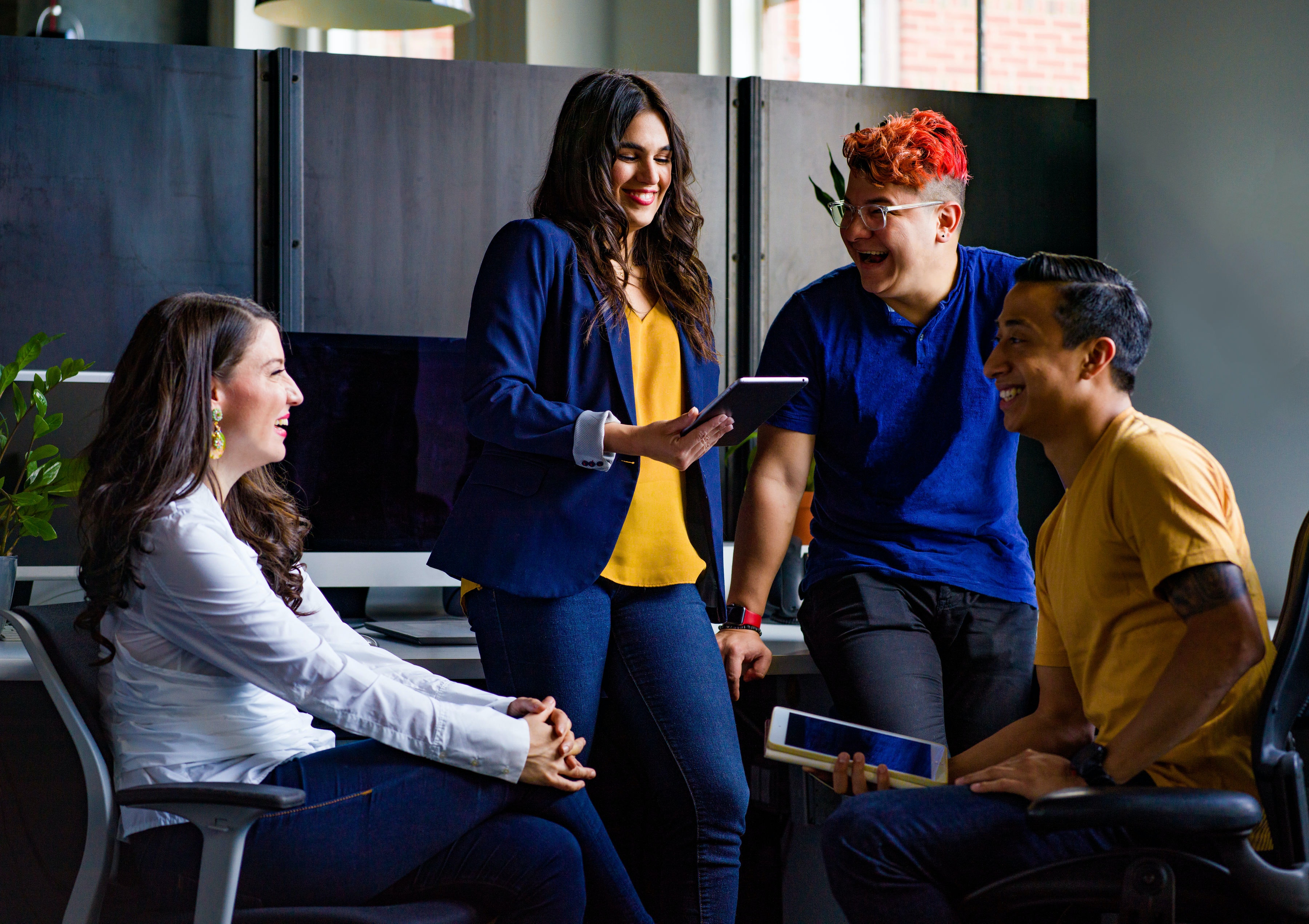 Easelly Updating Your Internal Communications For The Modern Workforce