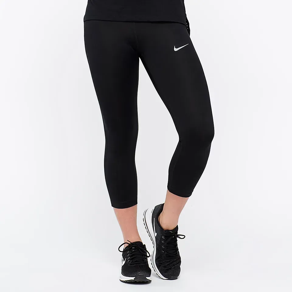 Foto Nike Essential Crop
