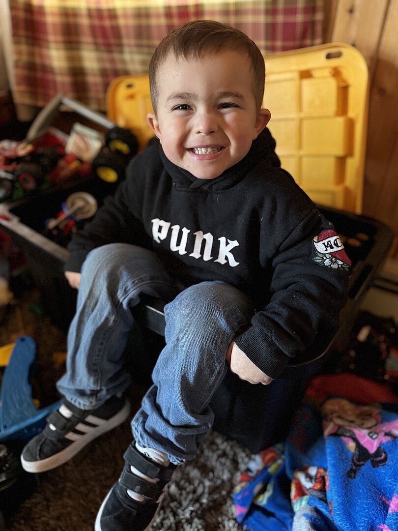 Customer photo 6