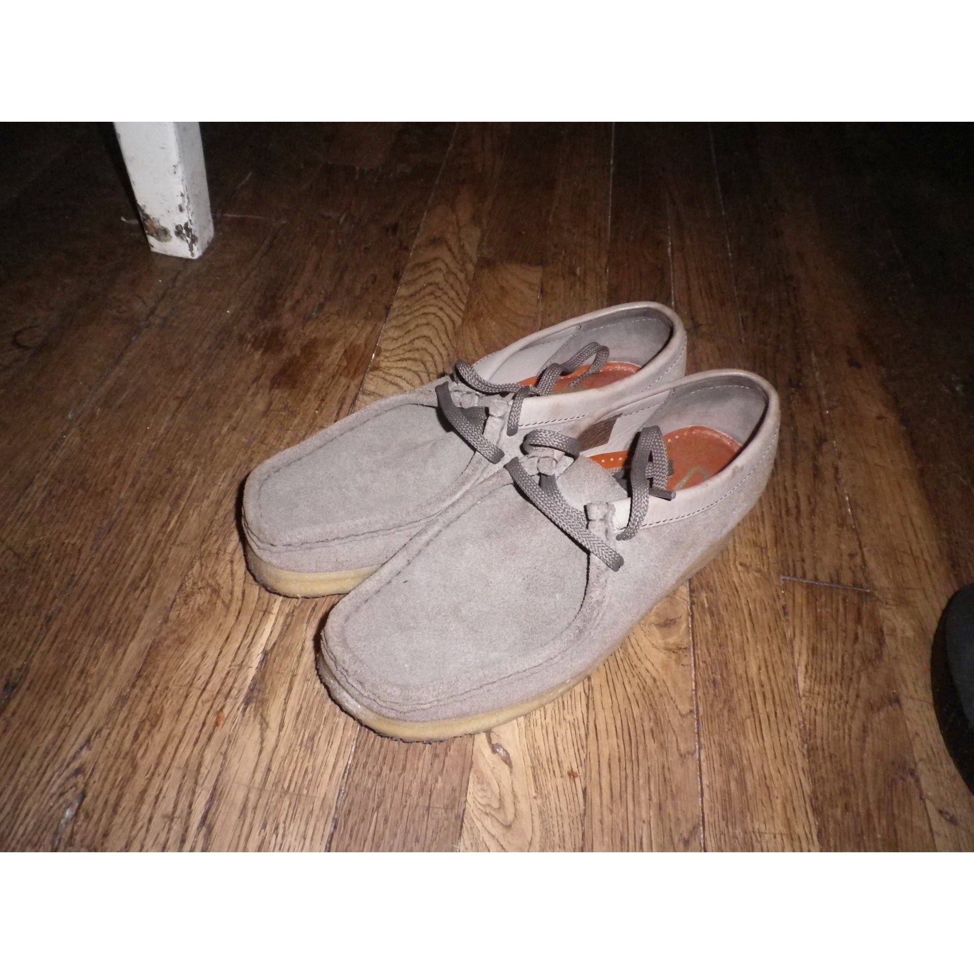 clarks wallabees