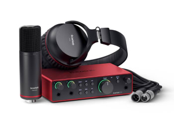 Focusrite Scarlett 2i2 Gen 4 Studio Bundle