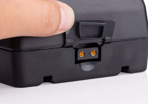 SWIT S-8183S V-Mount 240Wh batteri