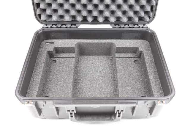 CASE V-80HD, Koffert med innredning for Roland V-80HD og tilbehør