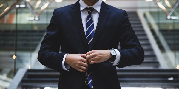 社員研修に動画を採用して伸びた企業の成功事例