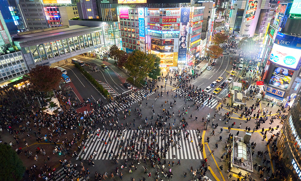 Shibuya station scramble intersection / Shibuya station Image1