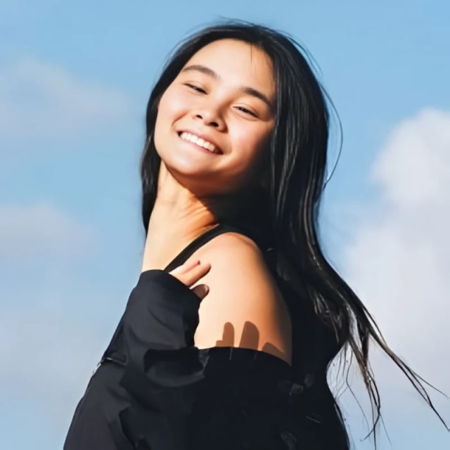 Jessmyn C. profile image