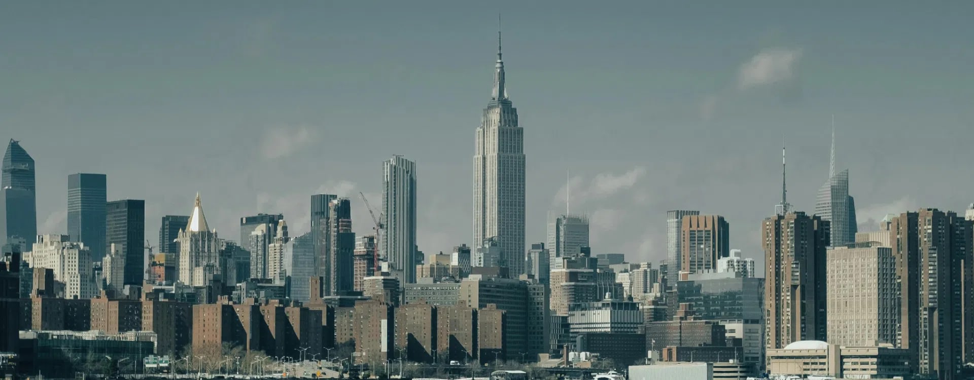 New York City's most iconic buildings choose urban beekeeping | Alvéole