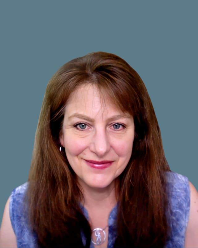 Jeanne G Fractional CMO profile image