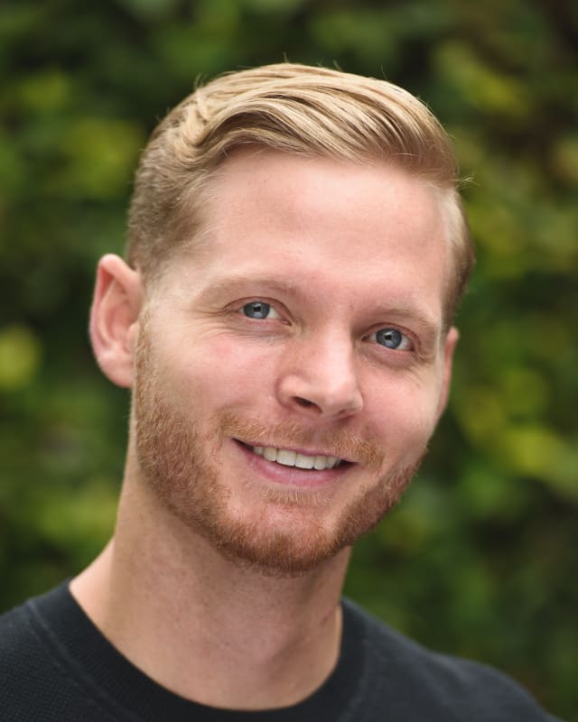 Andrew W Fractional COO profile image