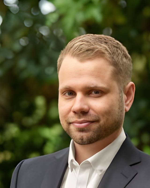 Eugene B Fractional Lead Product Manager profile image