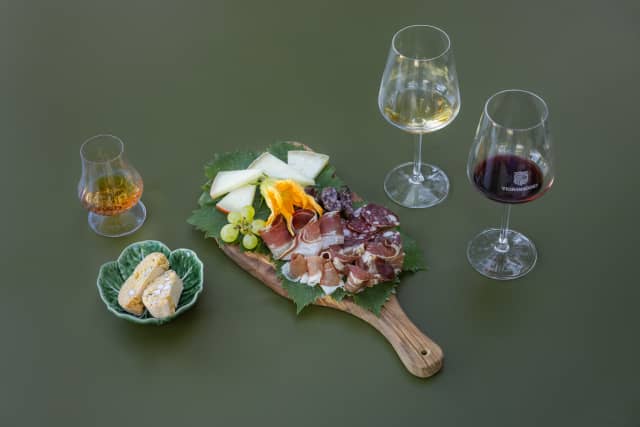 Tour & Classic Tasting