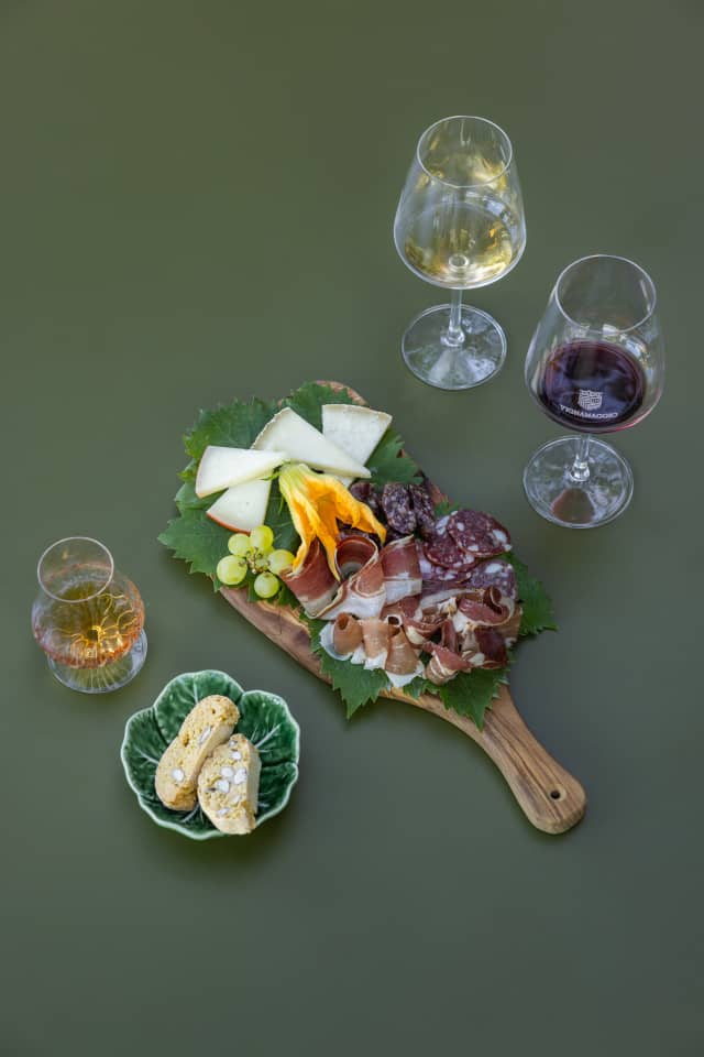 Tour & Classic Tasting