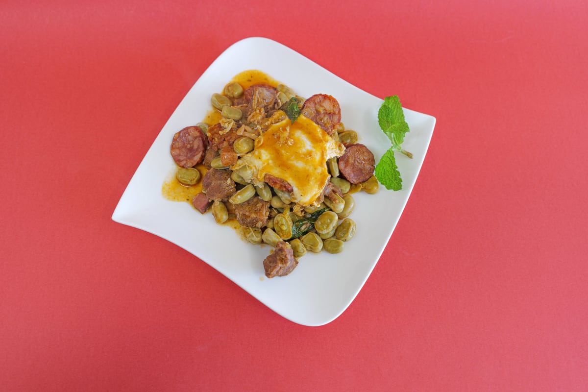 Photo of the recipe Fava Beans with Pork Cheeks and Poached Eggs