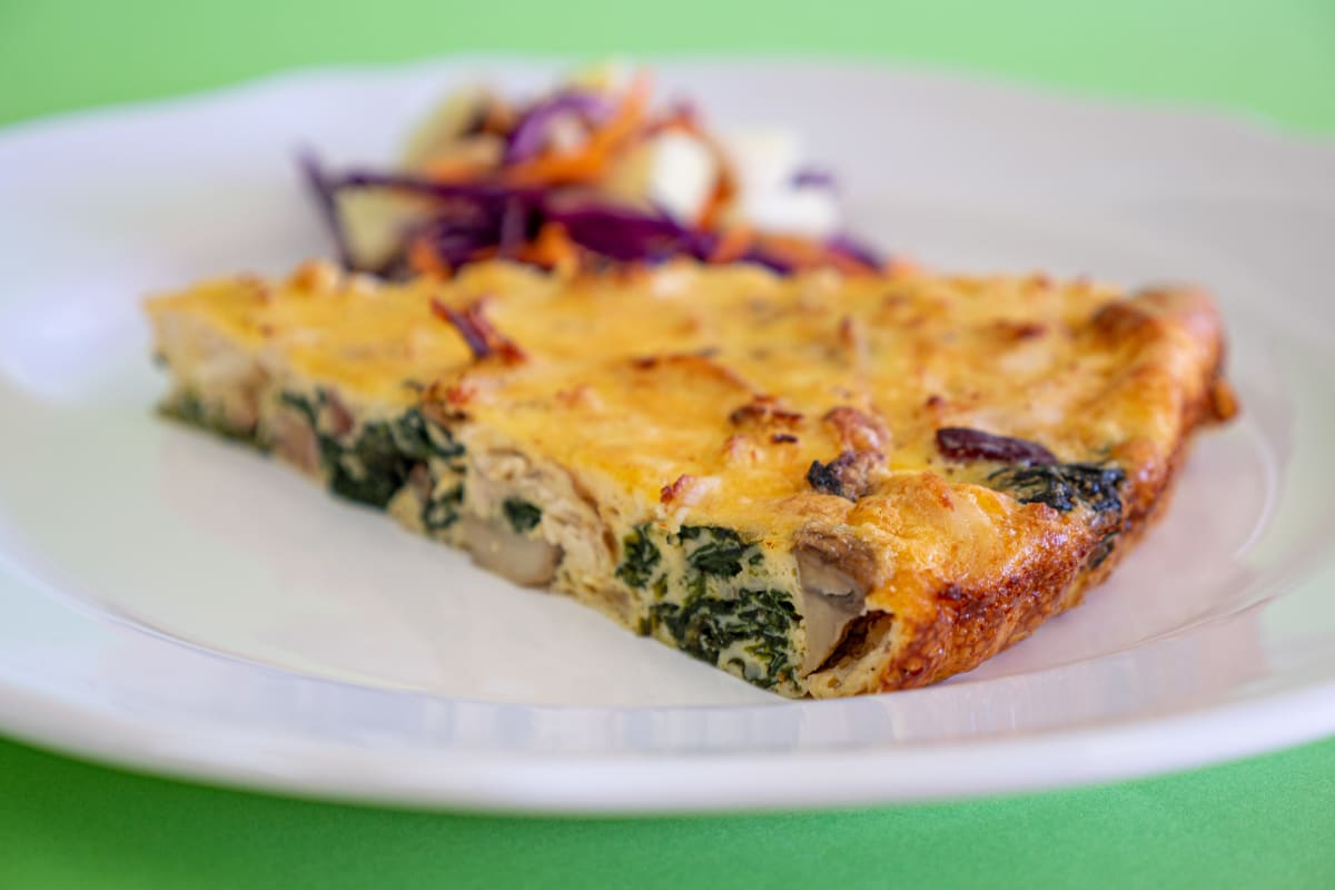 Photo of the recipe Roast Chicken Quiche with Mushrooms and Spinach