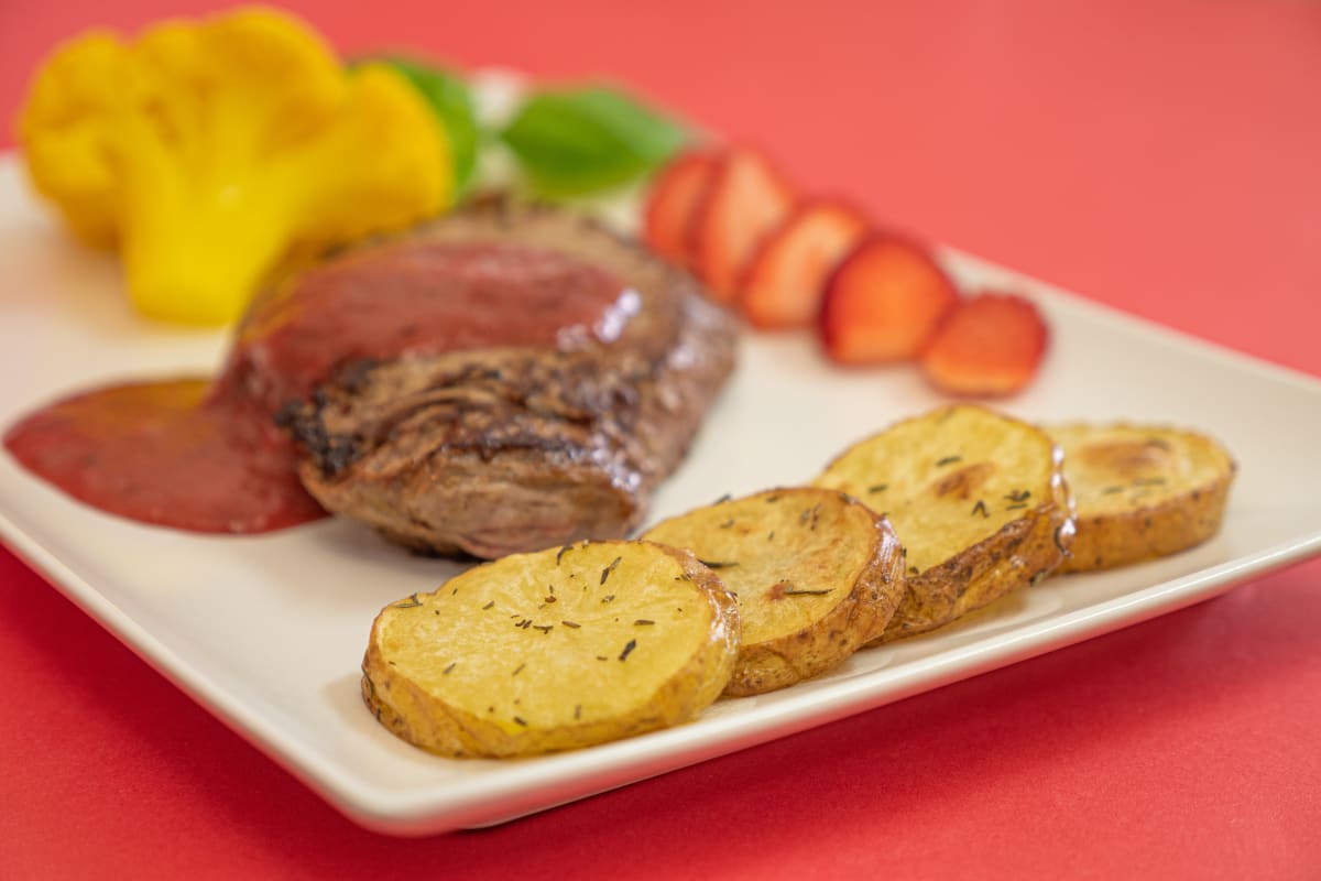 Photo of the recipe Sirloin Steak with Strawberry Sauce