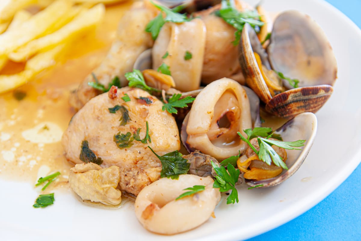 Photo of the recipe Fried Chicken with Squid and Clams