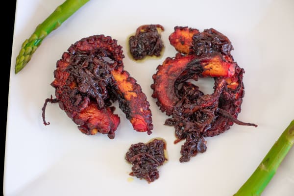Photo 2 of the recipe Crispy Octopus with Red Onion Chutney