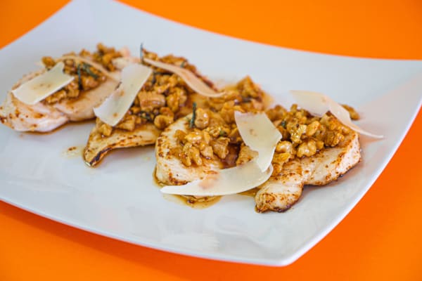 Photo 2 of the recipe Chicken Steaks with Walnuts, Honey and Parmesan