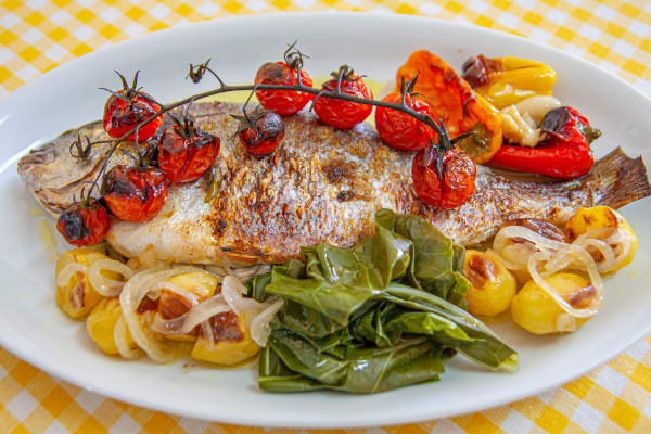 Photo of the recipe Oven-Roasted Gilt-head Bream with Mini Peppers