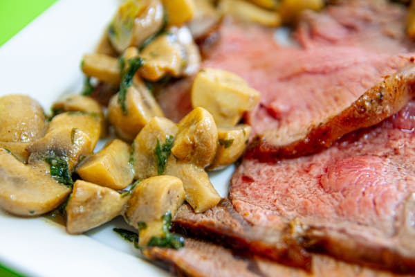 Photo 2 of the recipe Roast Beef with Mushrooms
