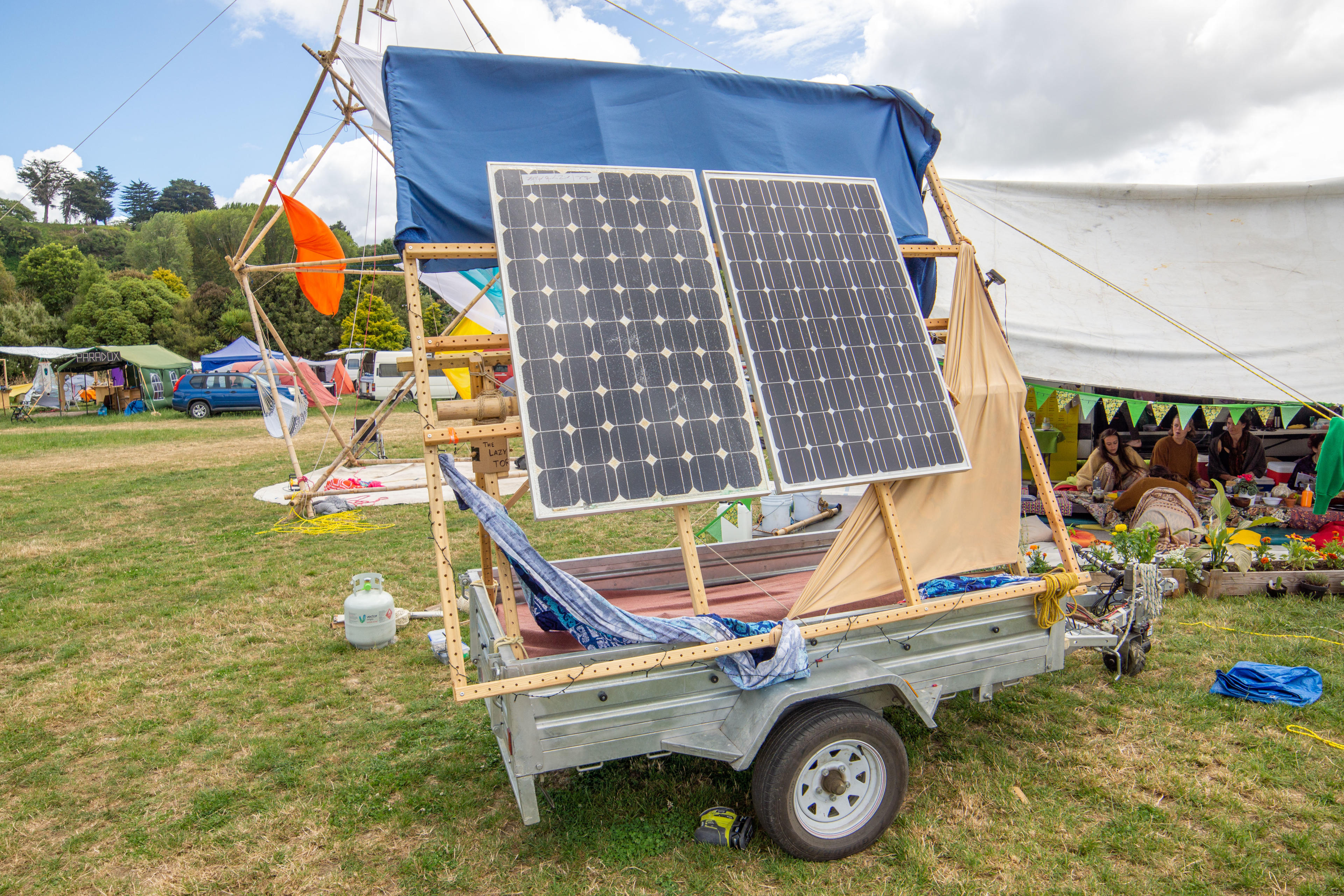 Solar punk trailer framed with grid beam