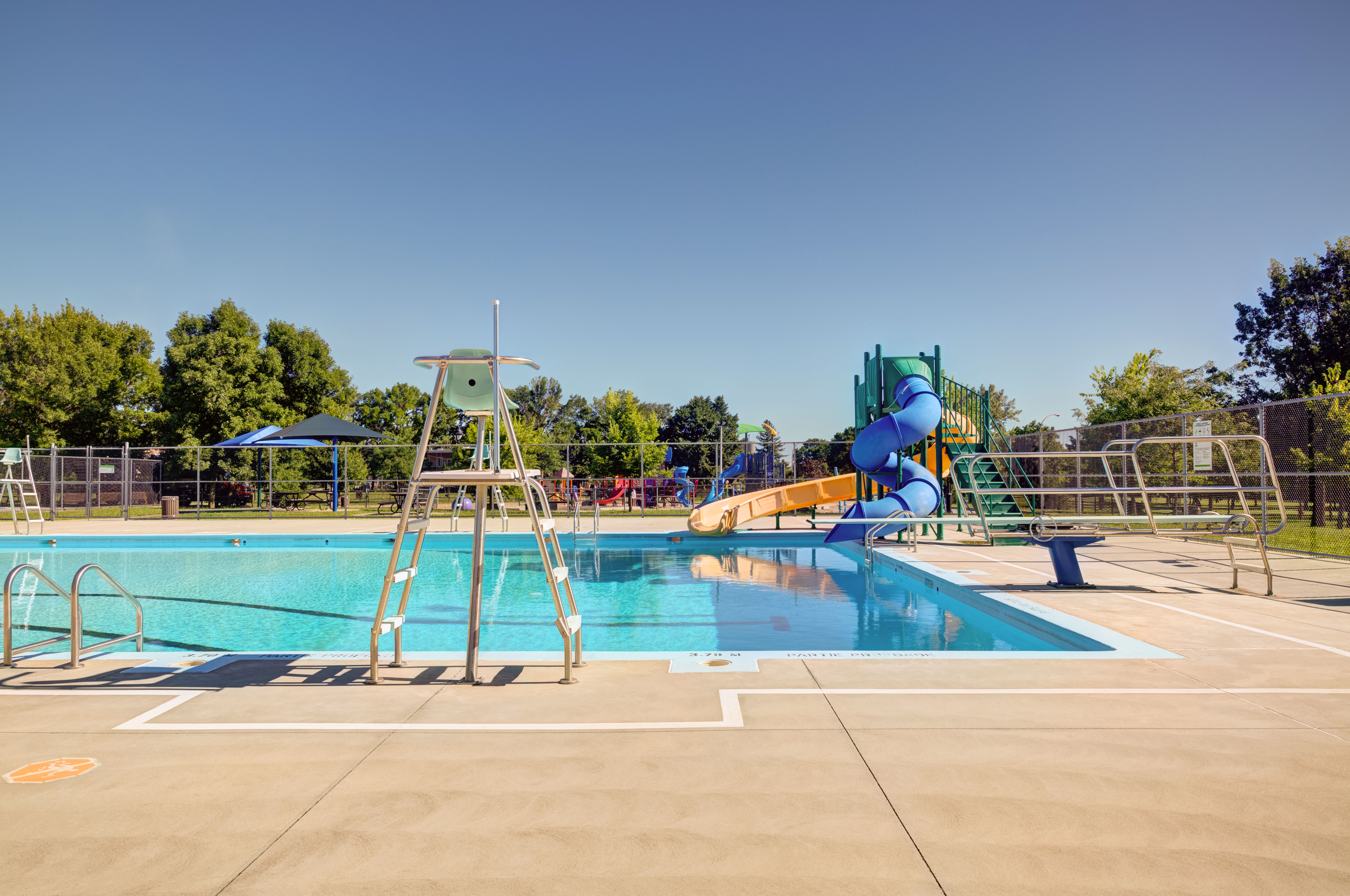 Piscine Paul-Émile Sauvageau