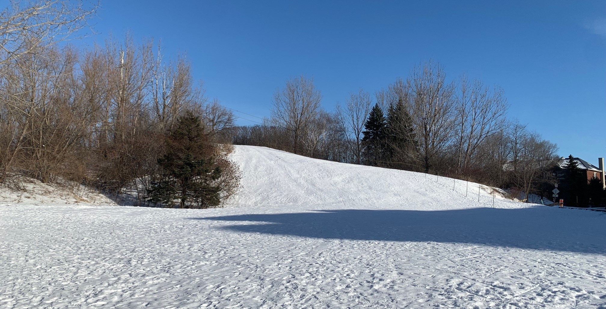 Butte de glissade d'AnjousurleLac Ville de Montréal
