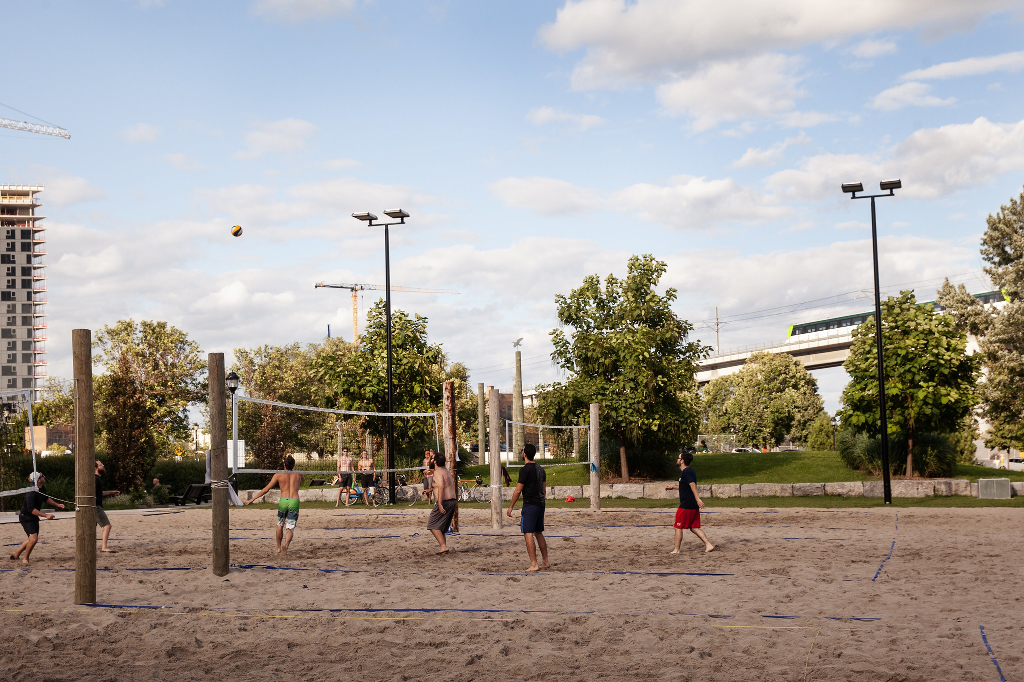 Square Saint Patrick Le Sud Ouest inaugure ses terrains de