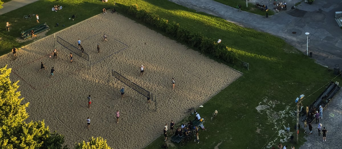 Terrains de volleyball de plage du parc La Fontaine