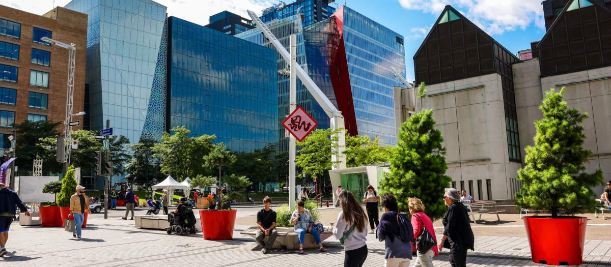Rue Sainte-Catherine Ouest